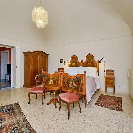 Casa Rosa Ραγκούσα